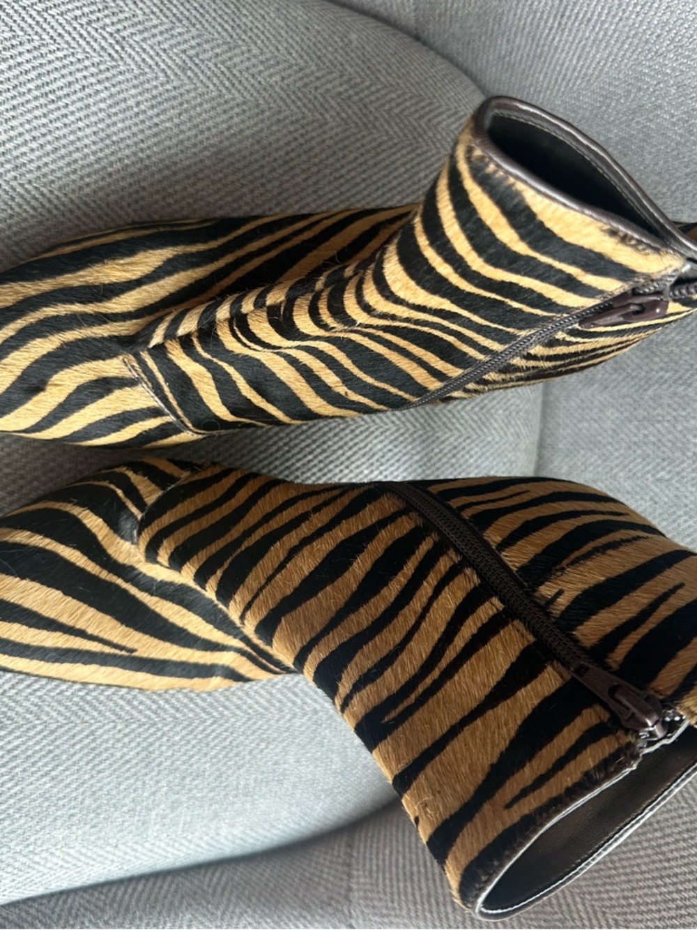 ANTONIO MELANI BNWOT Animal-Print Ankle Boots in Black & Tan